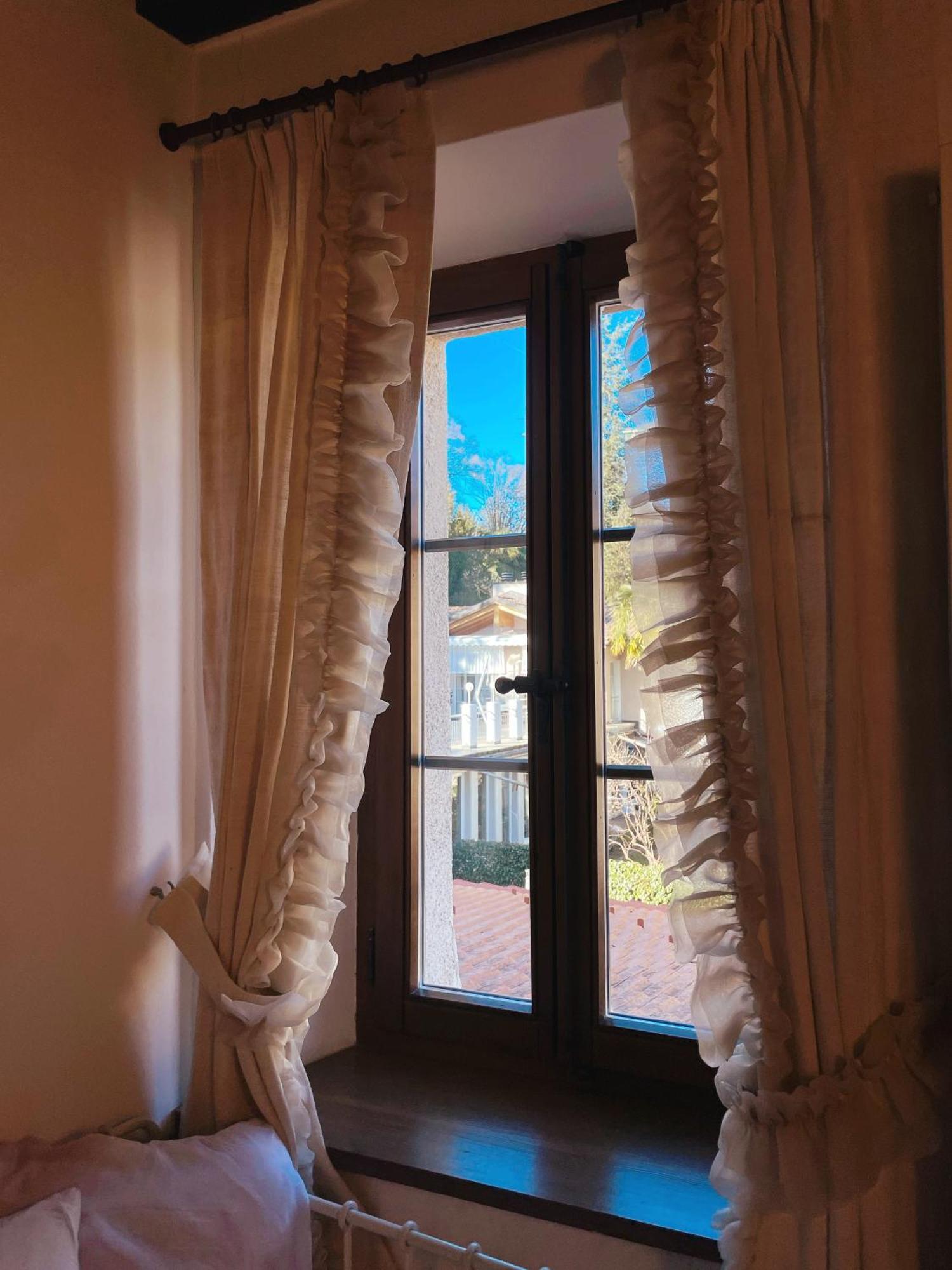 Grotto Flora De Charme Bed & Breakfast 3*