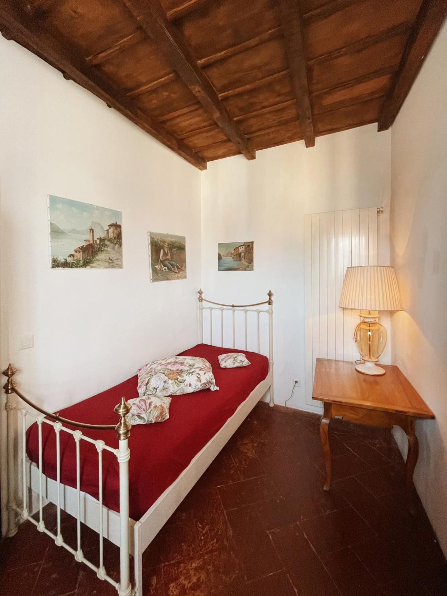 Grotto Flora De Charme Bed & Breakfast 3*
