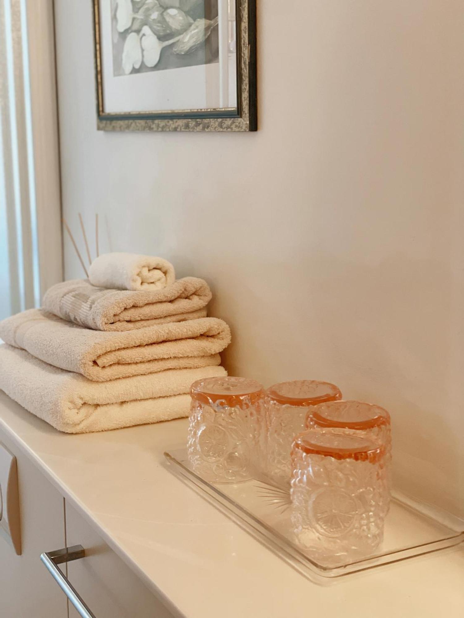 Grotto Flora De Charme Bed & Breakfast 3*