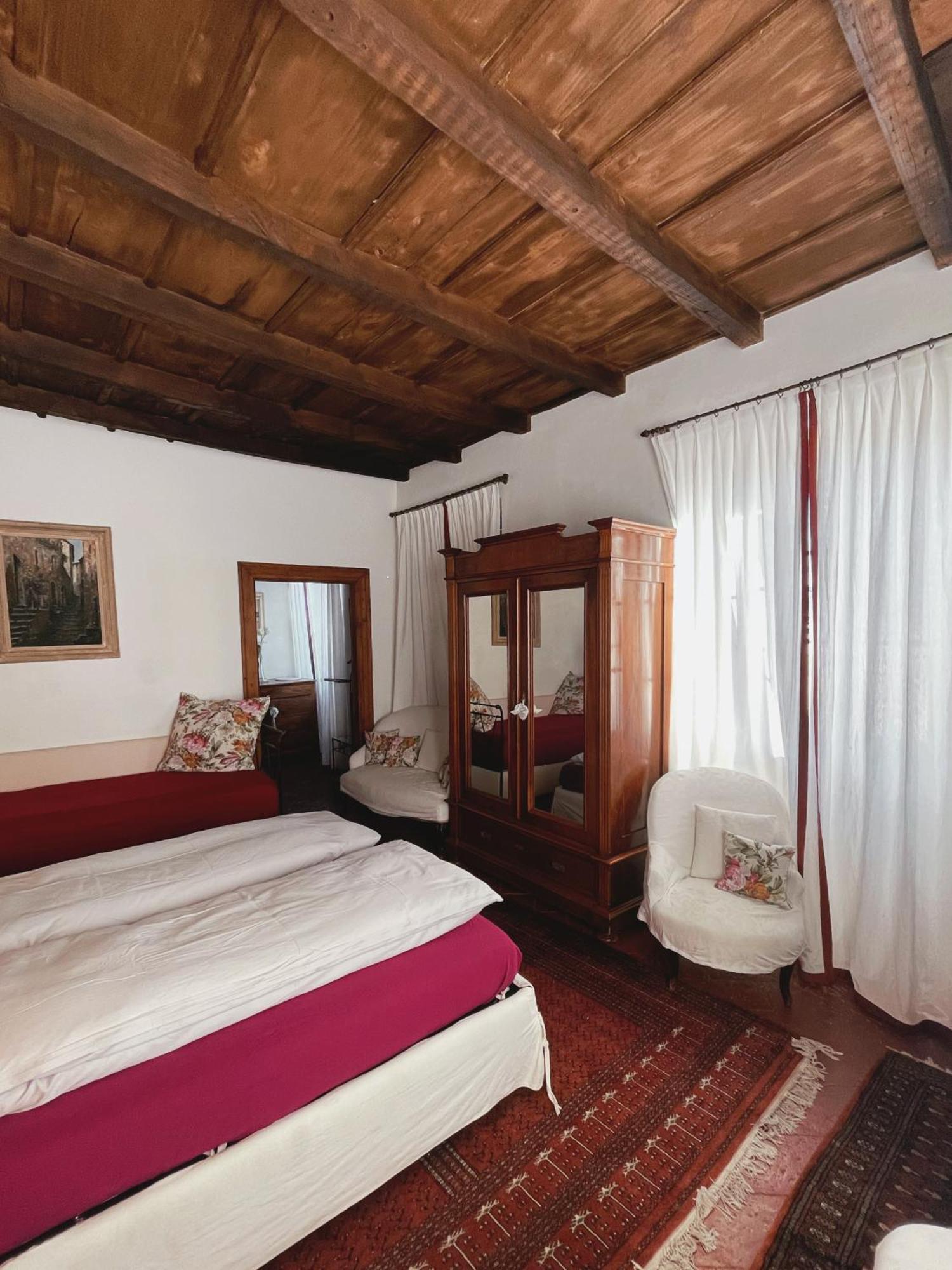 Grotto Flora De Charme Bed & Breakfast Bigogno